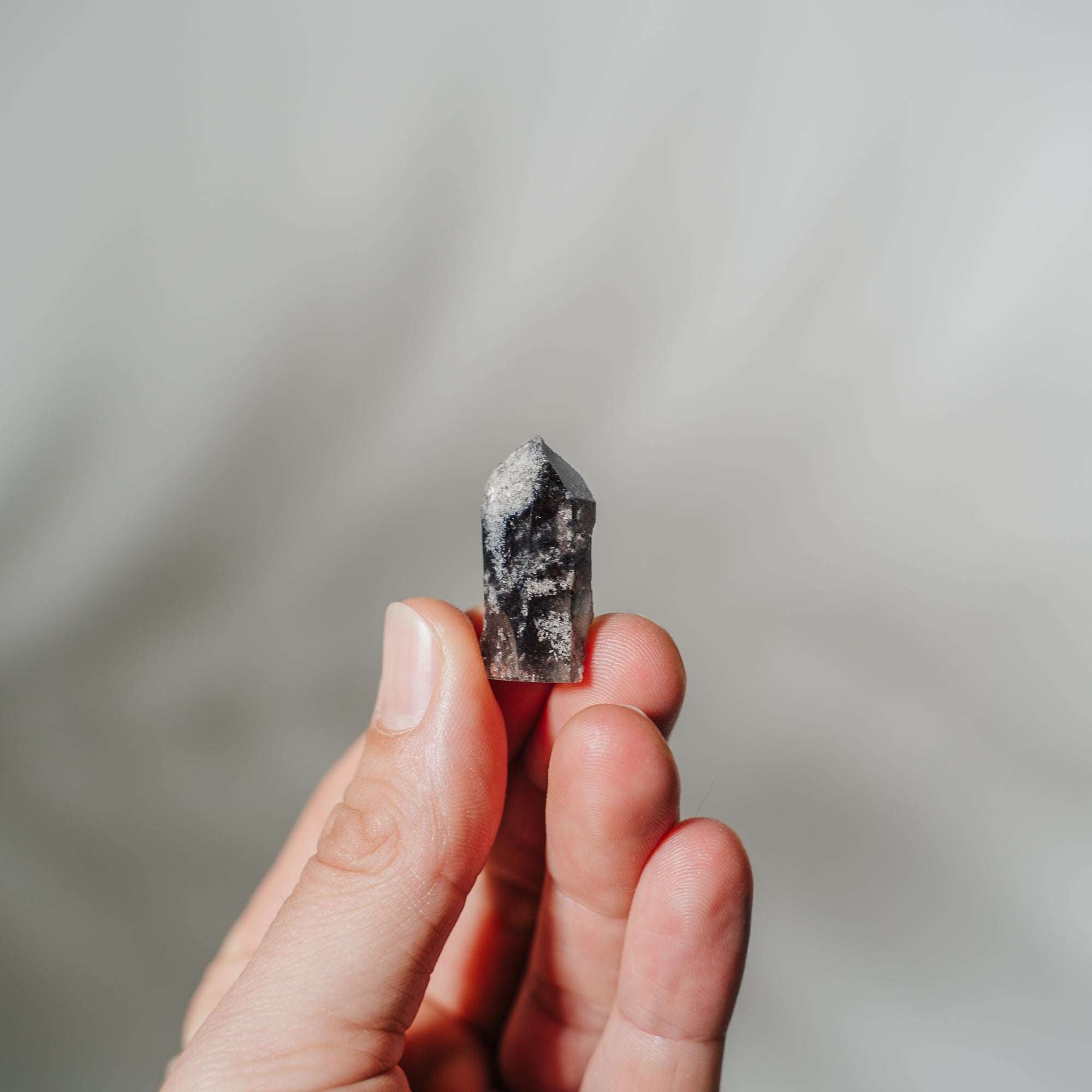 Schwarze Phantom Mini Türme