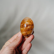 Golden Healer Handschmeichler