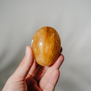 Golden Healer Handschmeichler