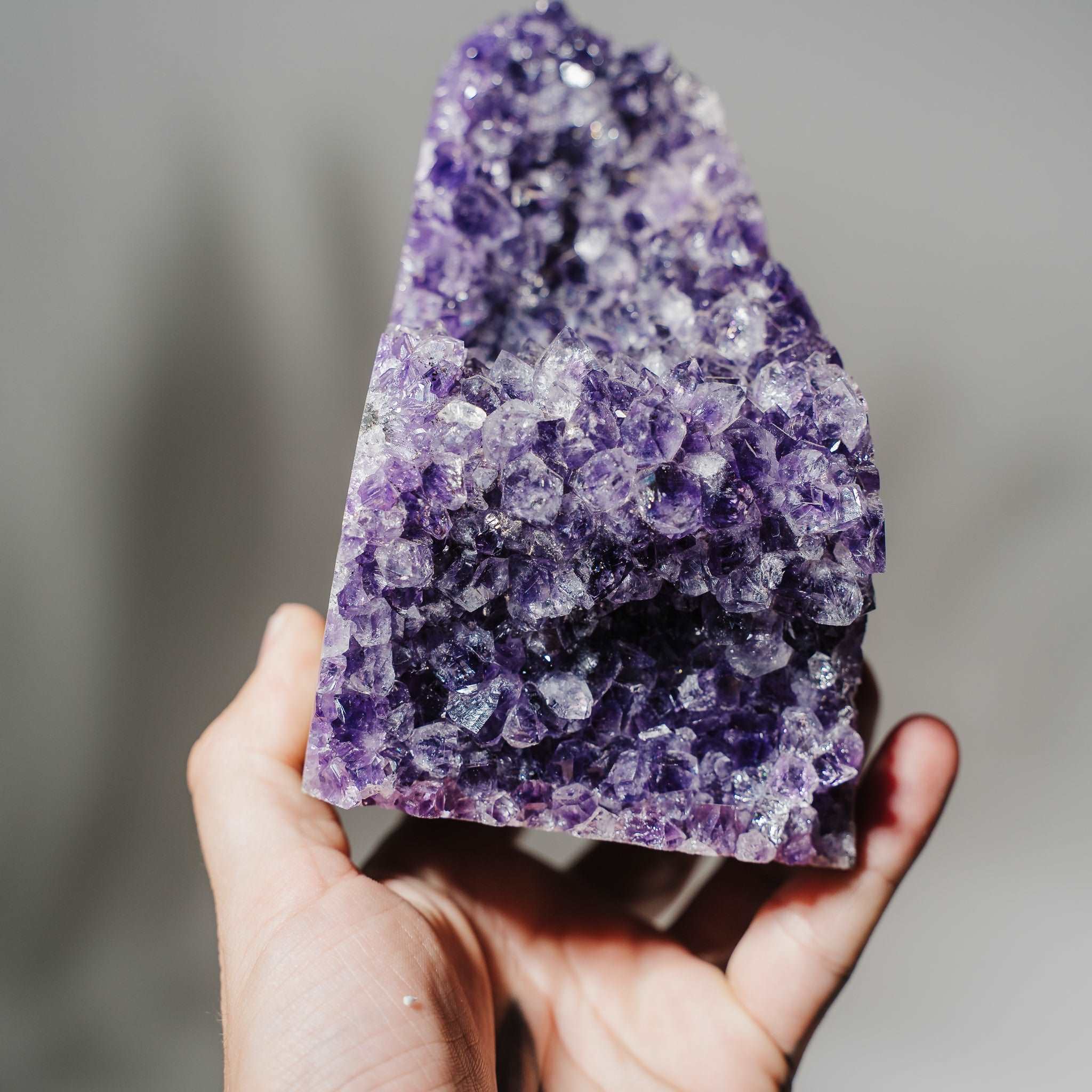 Amethyst Druse AGI215 mit seitlicher Druse