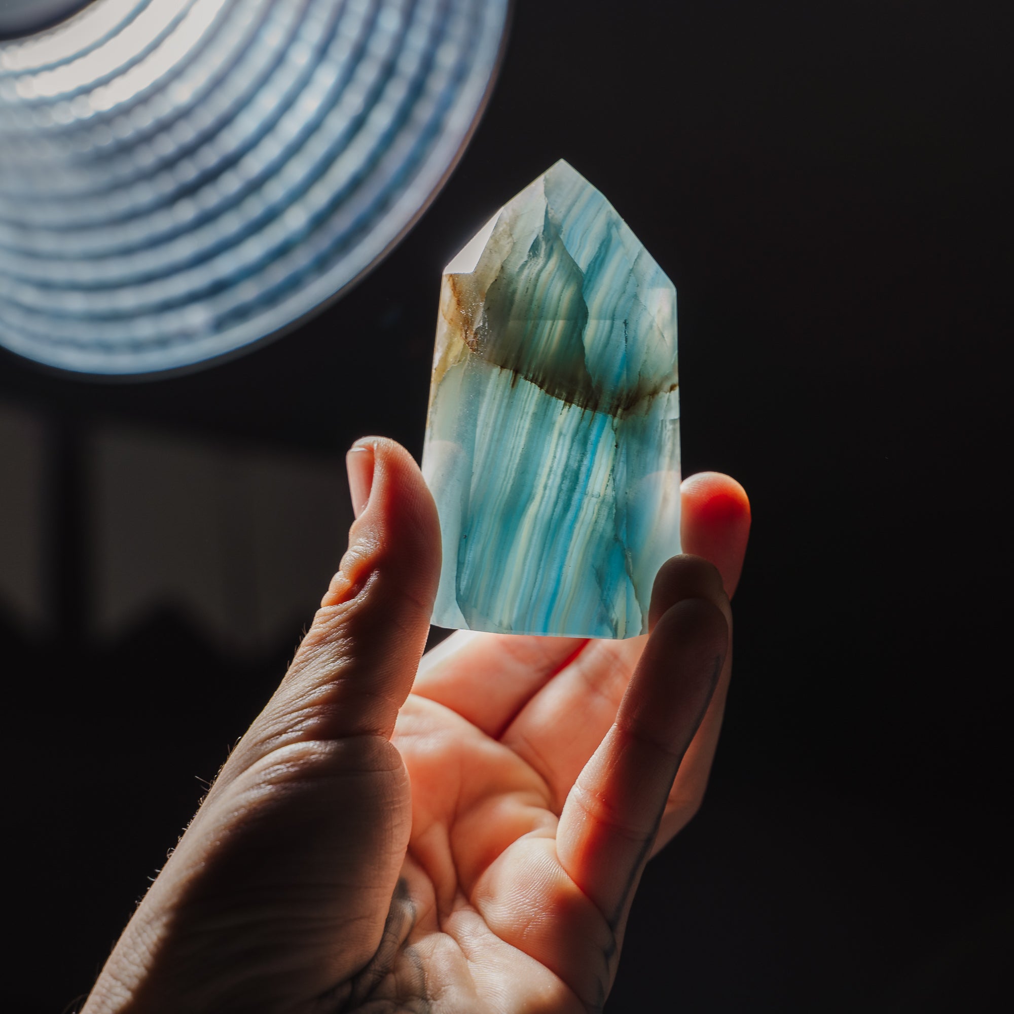 Blaue Onyx Turm BOA74