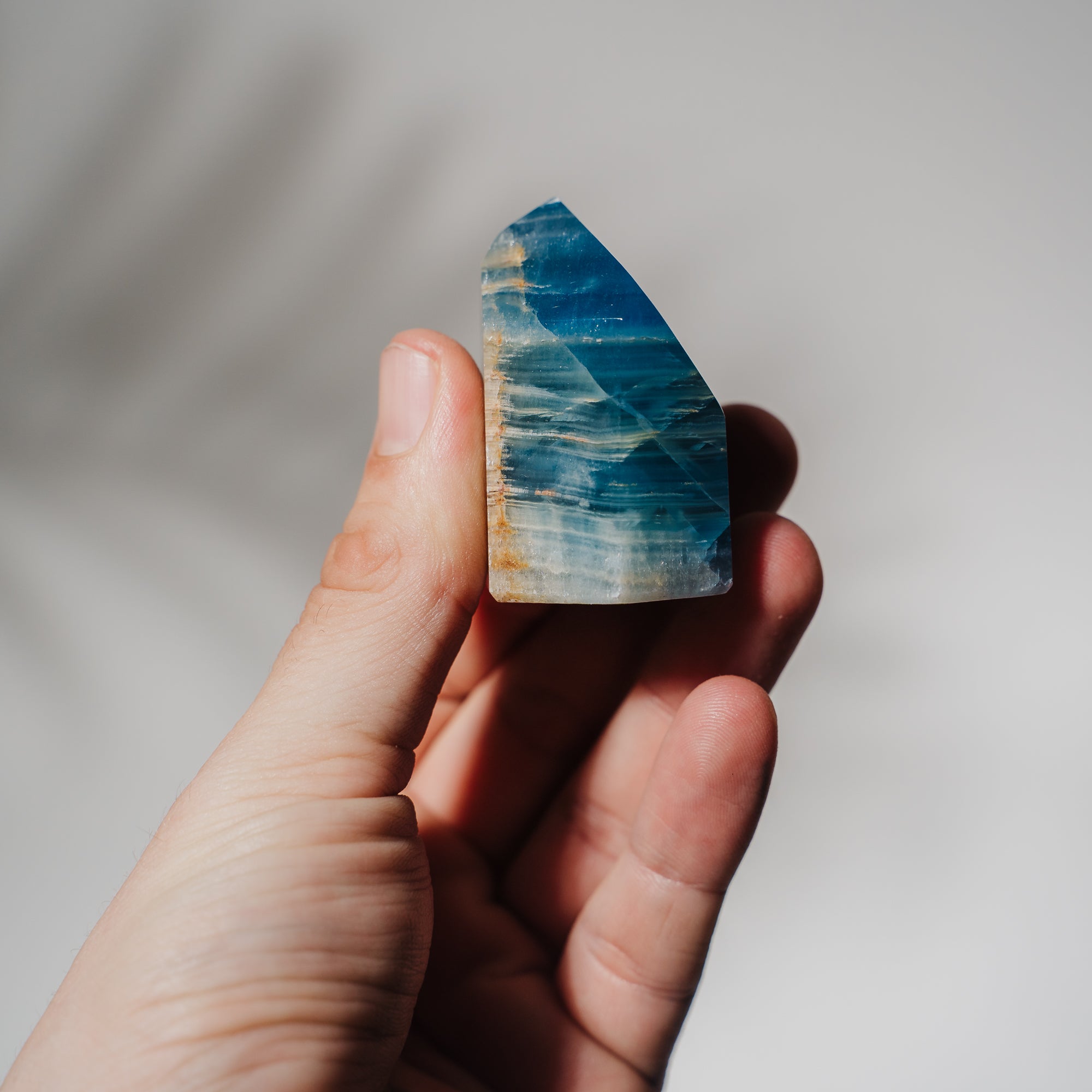 Blaue Onyx Turm BOA28