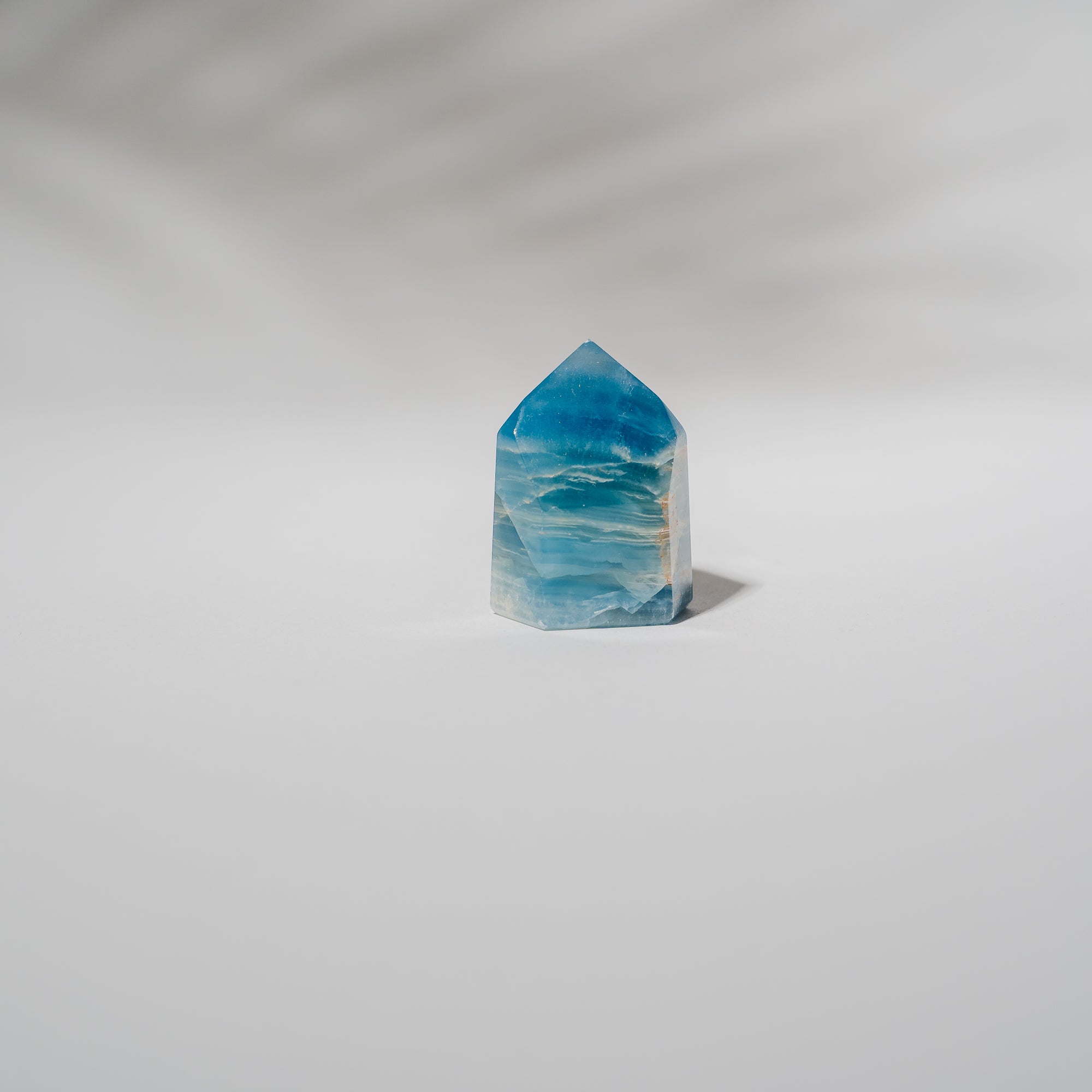 Blaue Onyx Turm BOA28
