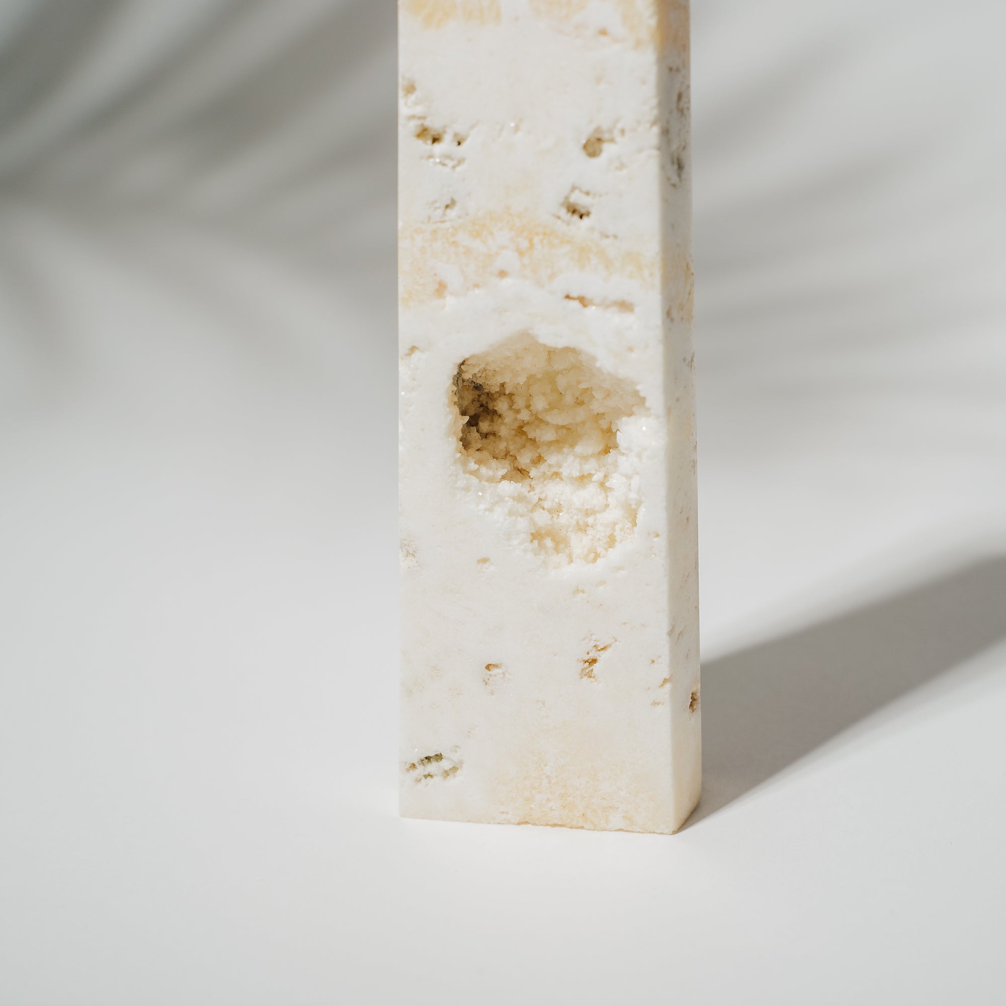 Orangen Calcit Turm 92C