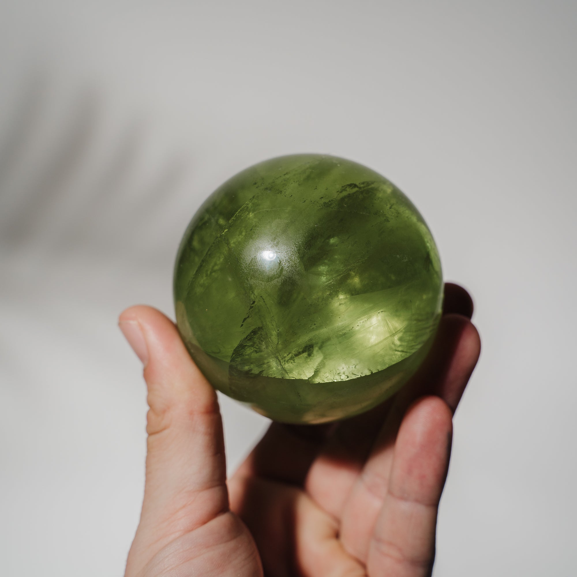 HQ Fluorit apfelgrün Kugel 166F