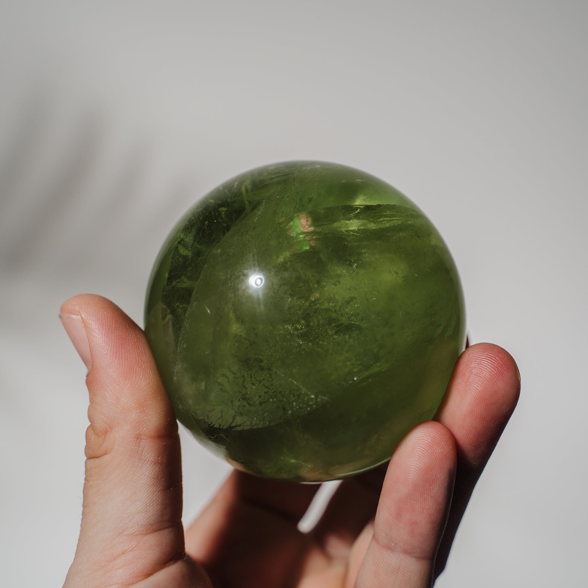 HQ Fluorit apfelgrün Kugel 166F