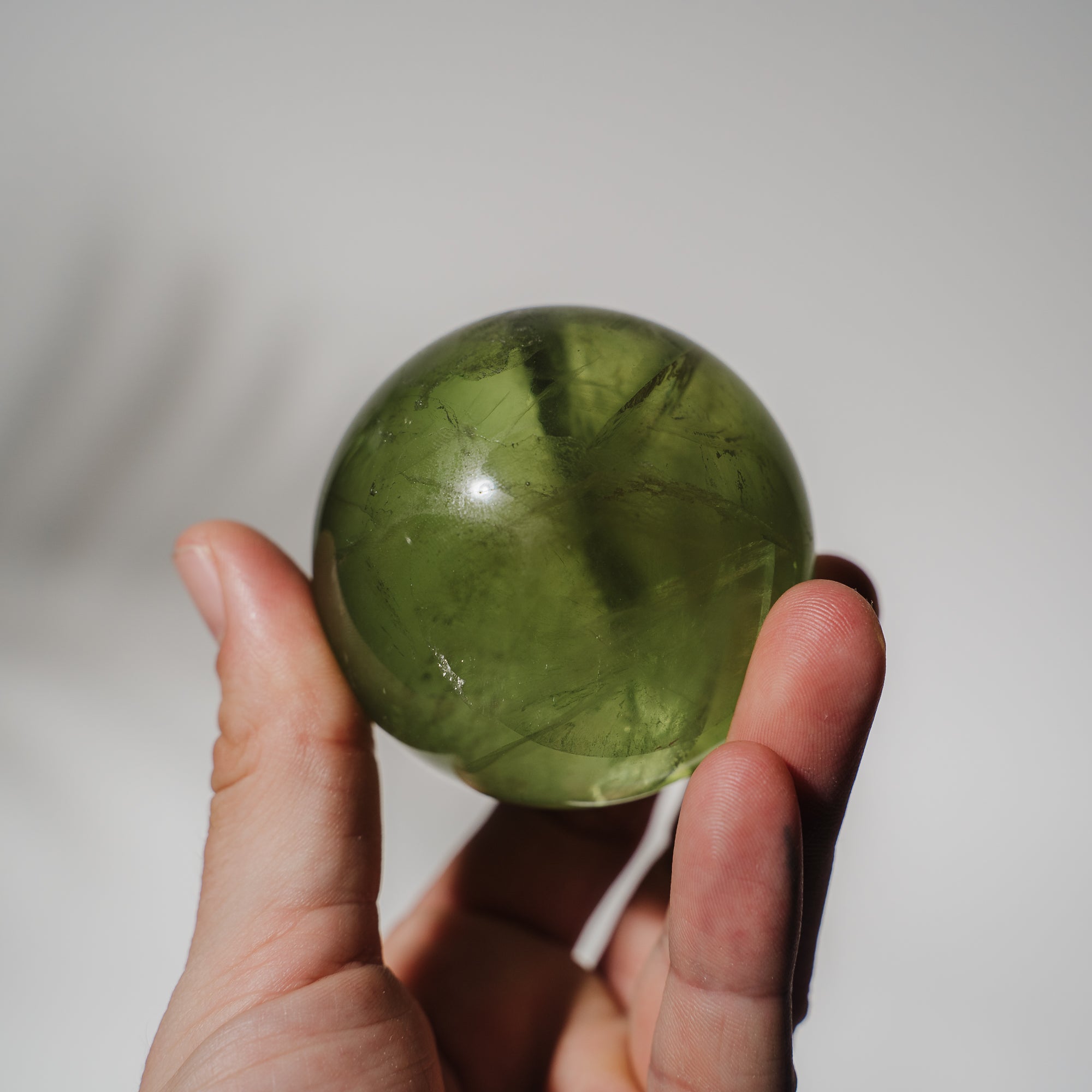 HQ Fluorit apfelgrün Kugel 107F