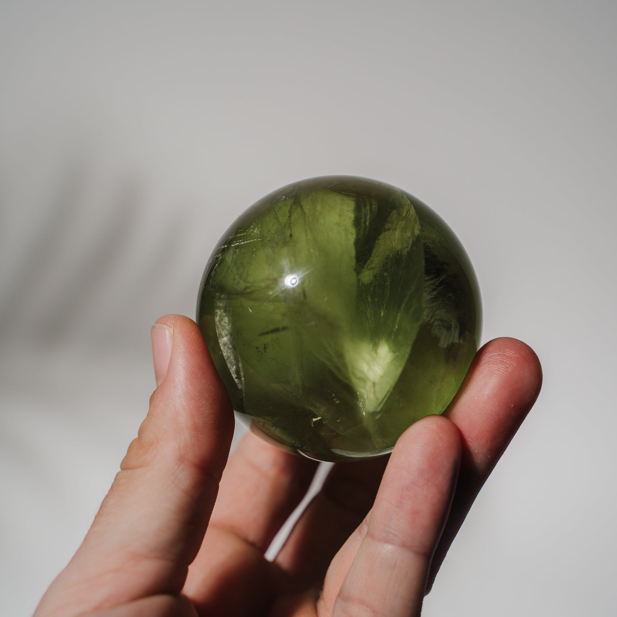 HQ Fluorit apfelgrün Kugel 107F