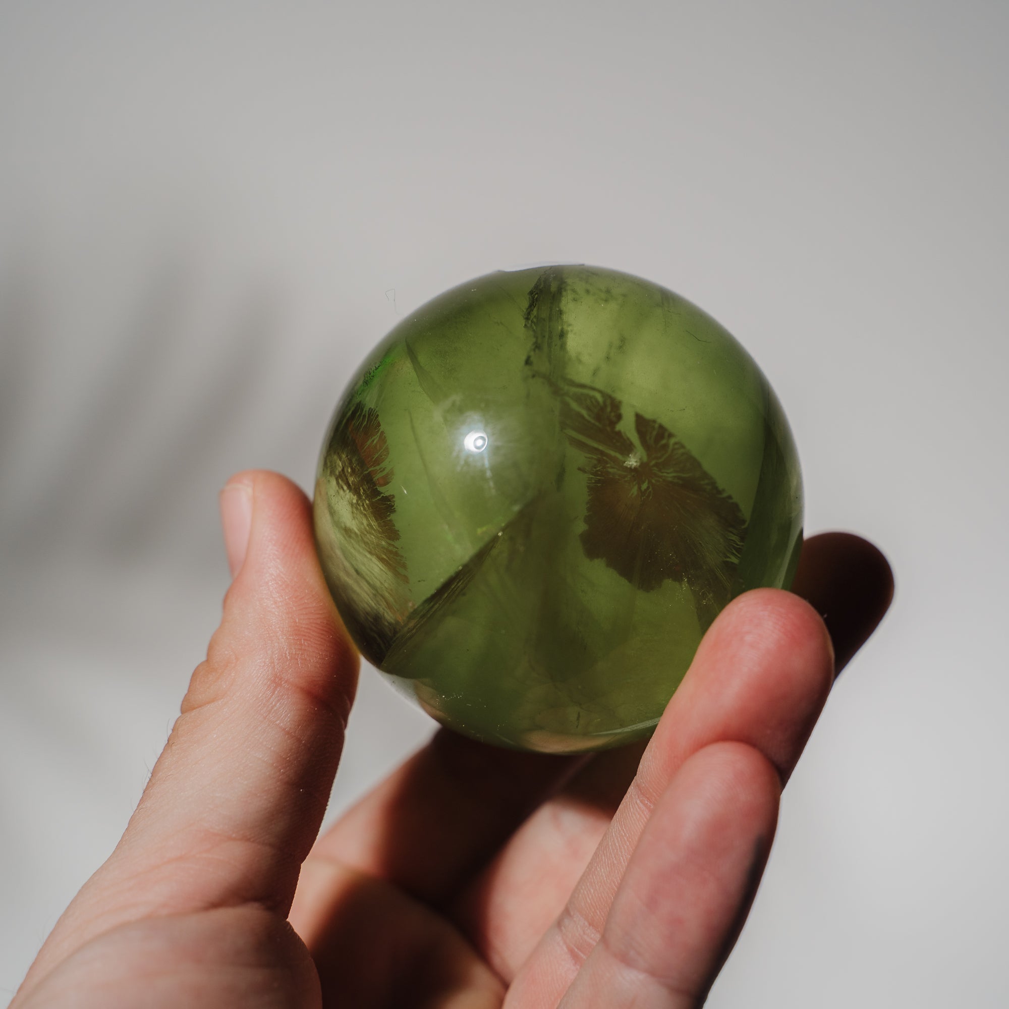 HQ Fluorit apfelgrün Kugel 107F
