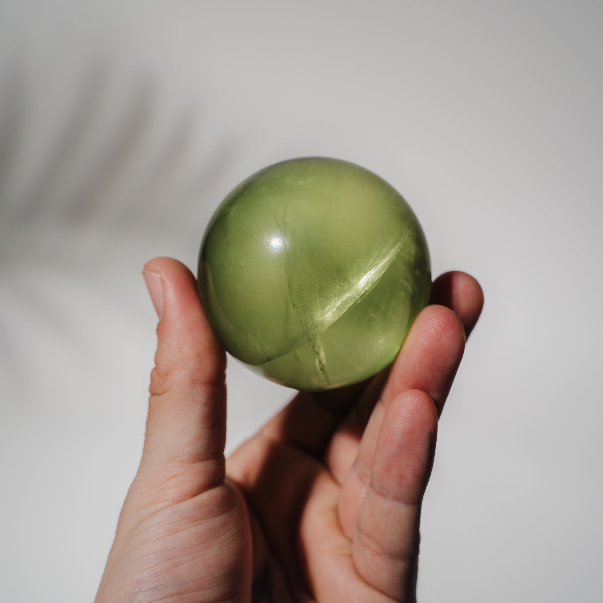 HQ Fluorit apfelgrün Kugel 100F