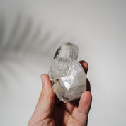 Schwarzes Chalcedon x Apophyllit 52C