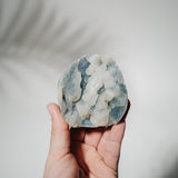 Blauer Chalcedon x Apophyllit Stufe 45BC