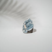 Blauer Chalcedon x Apophyllit Stufe 68BC
