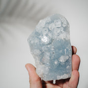 Blauer Chalcedon x Apophyllit Stufe 52BC