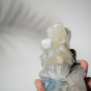 Blauer Chalcedon x Apophyllit Stufe 73BC
