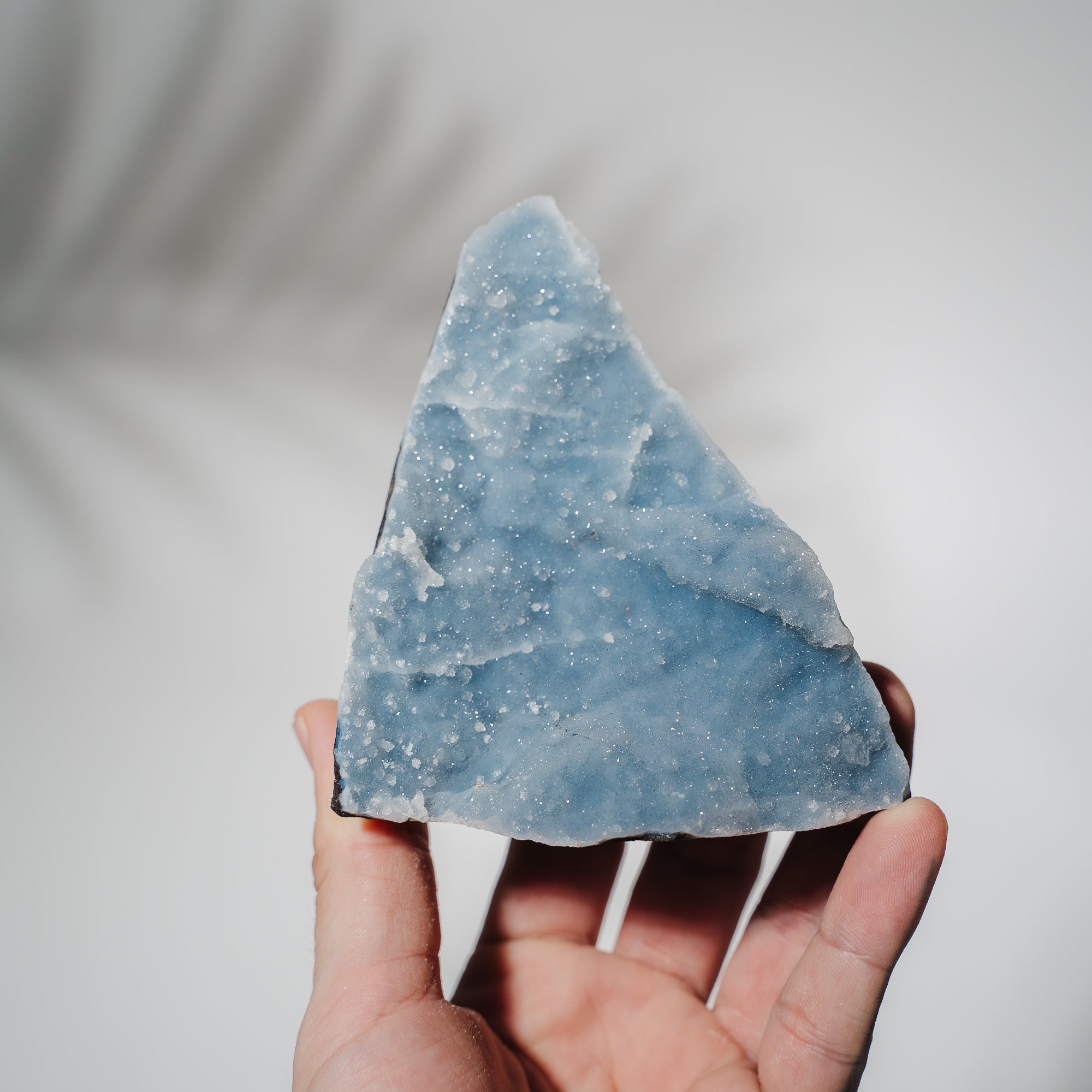 Blauer Chalcedon x Apophyllit Stufe 74BC