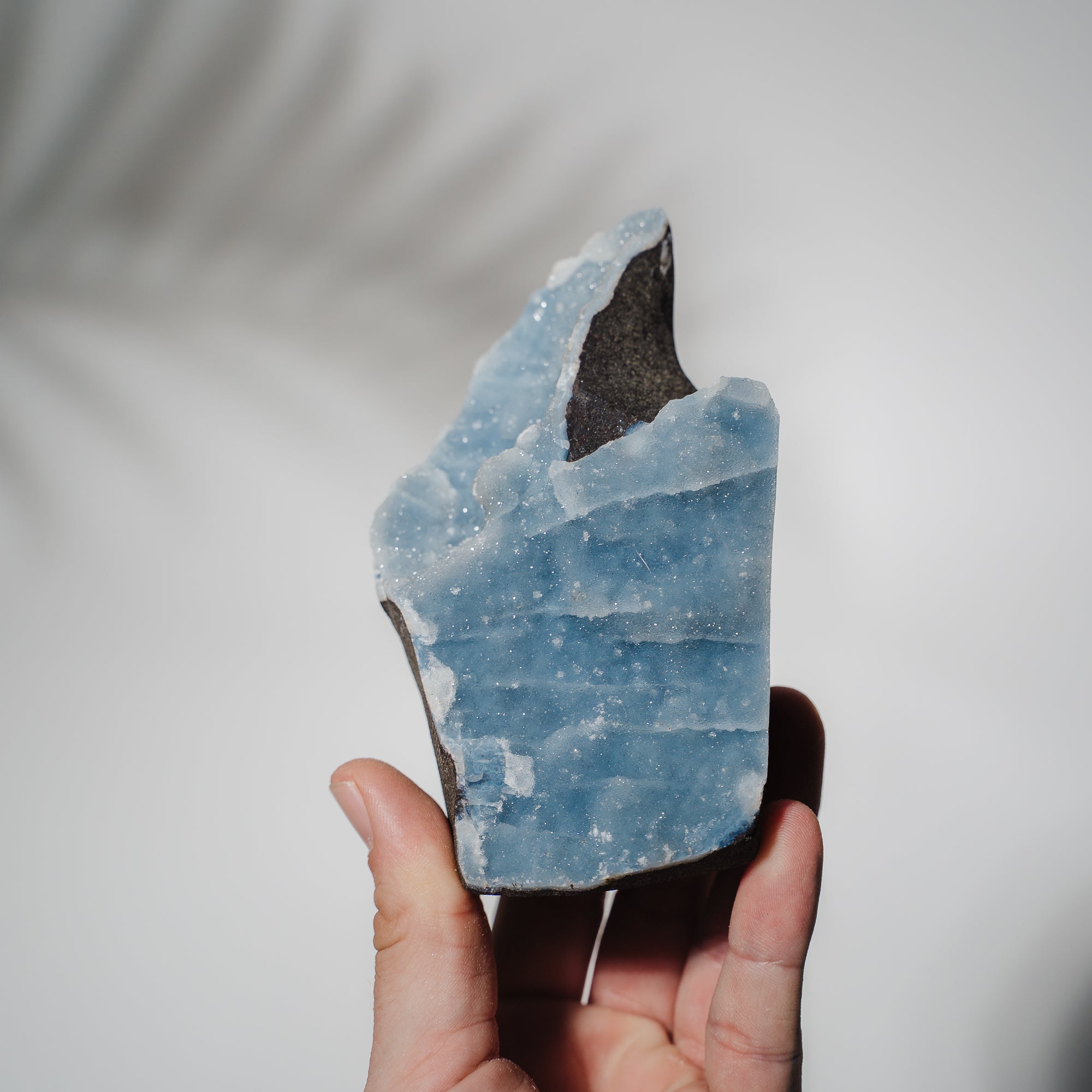 Blauer Chalcedon x Apophyllit Stufe 114BC