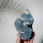 Blauer Chalcedon x Apophyllit Stufe 168BC
