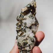 Pyrit x Quarz Stufe 148P