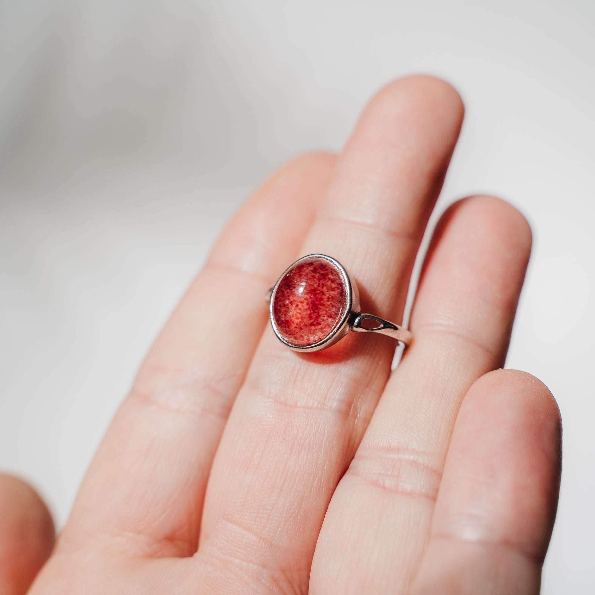 Himbeerquarz (rotes Aventurin) Ring AA30