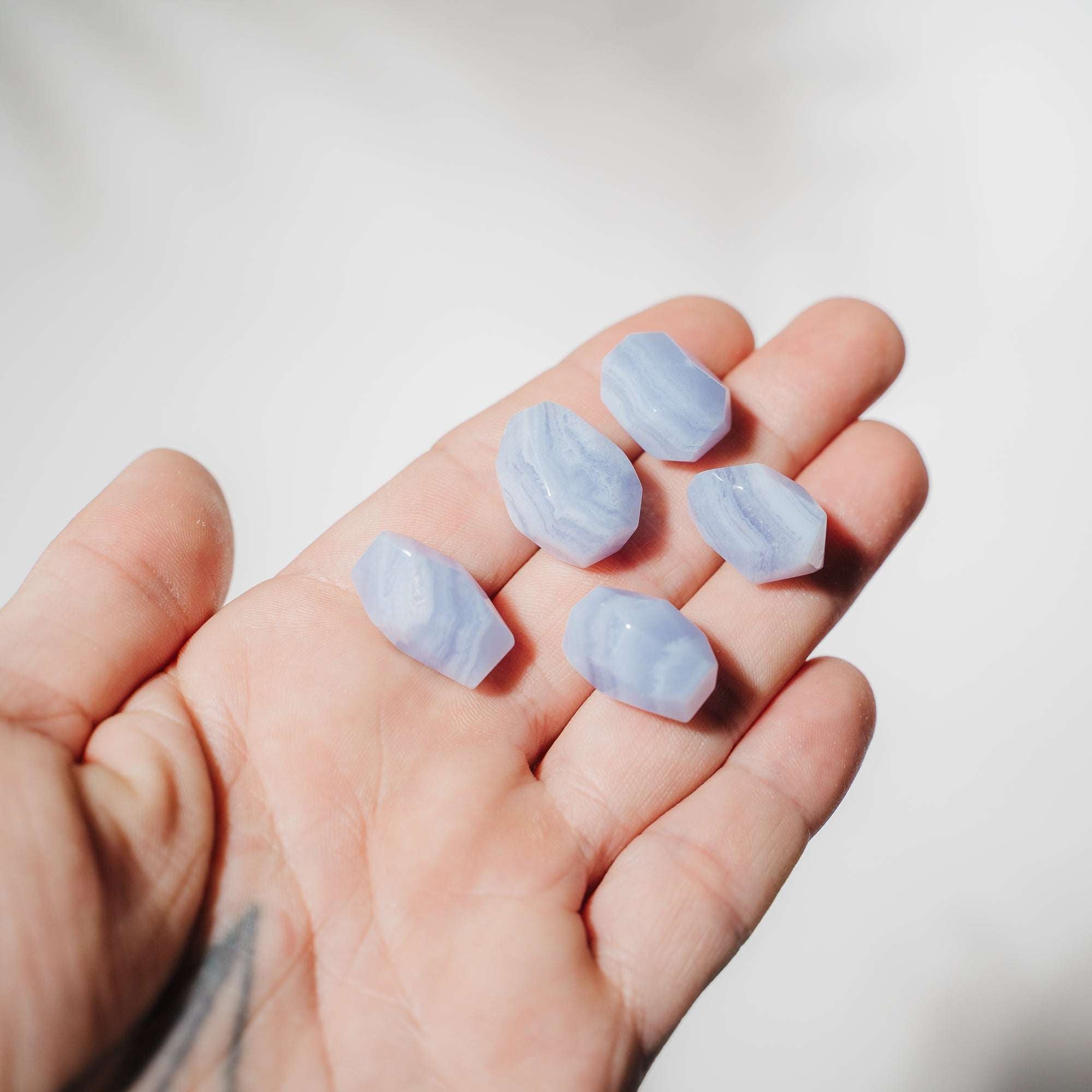 Blaustreifen Achat Freiform mini