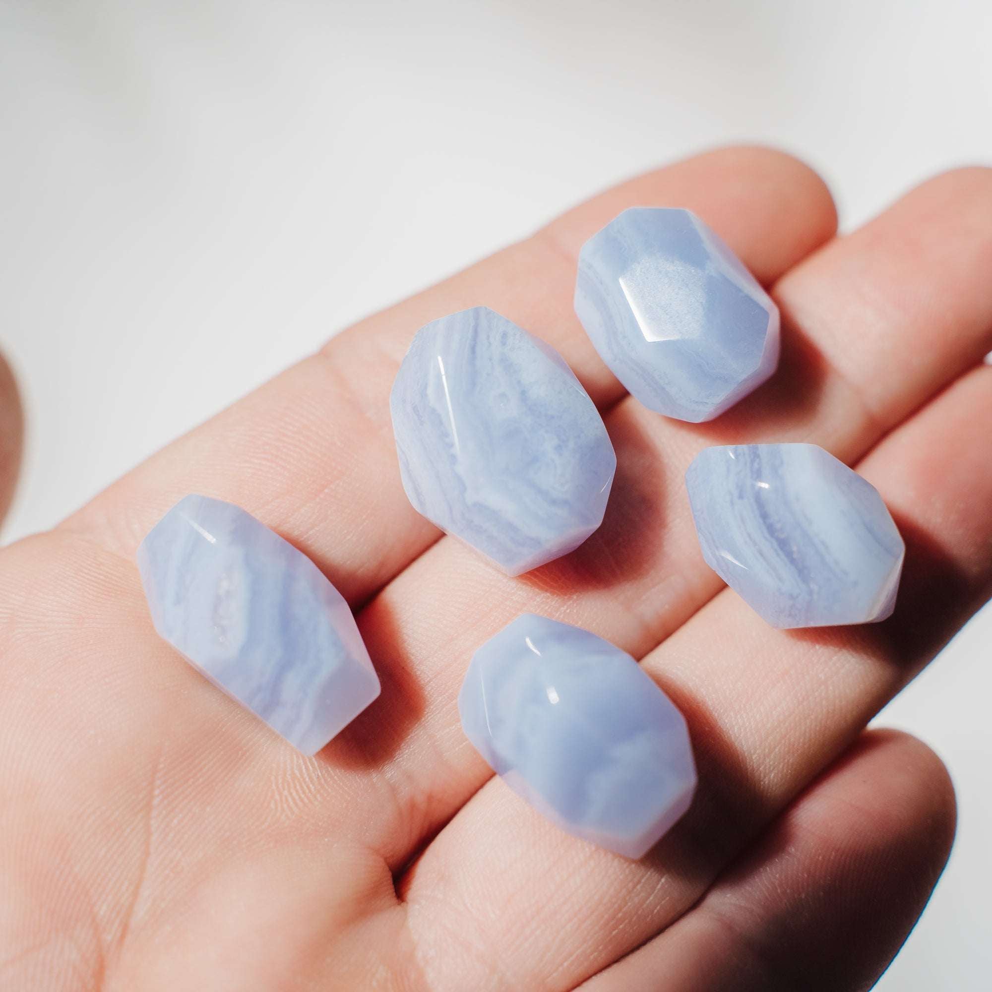 Blaustreifen Achat Freiform mini