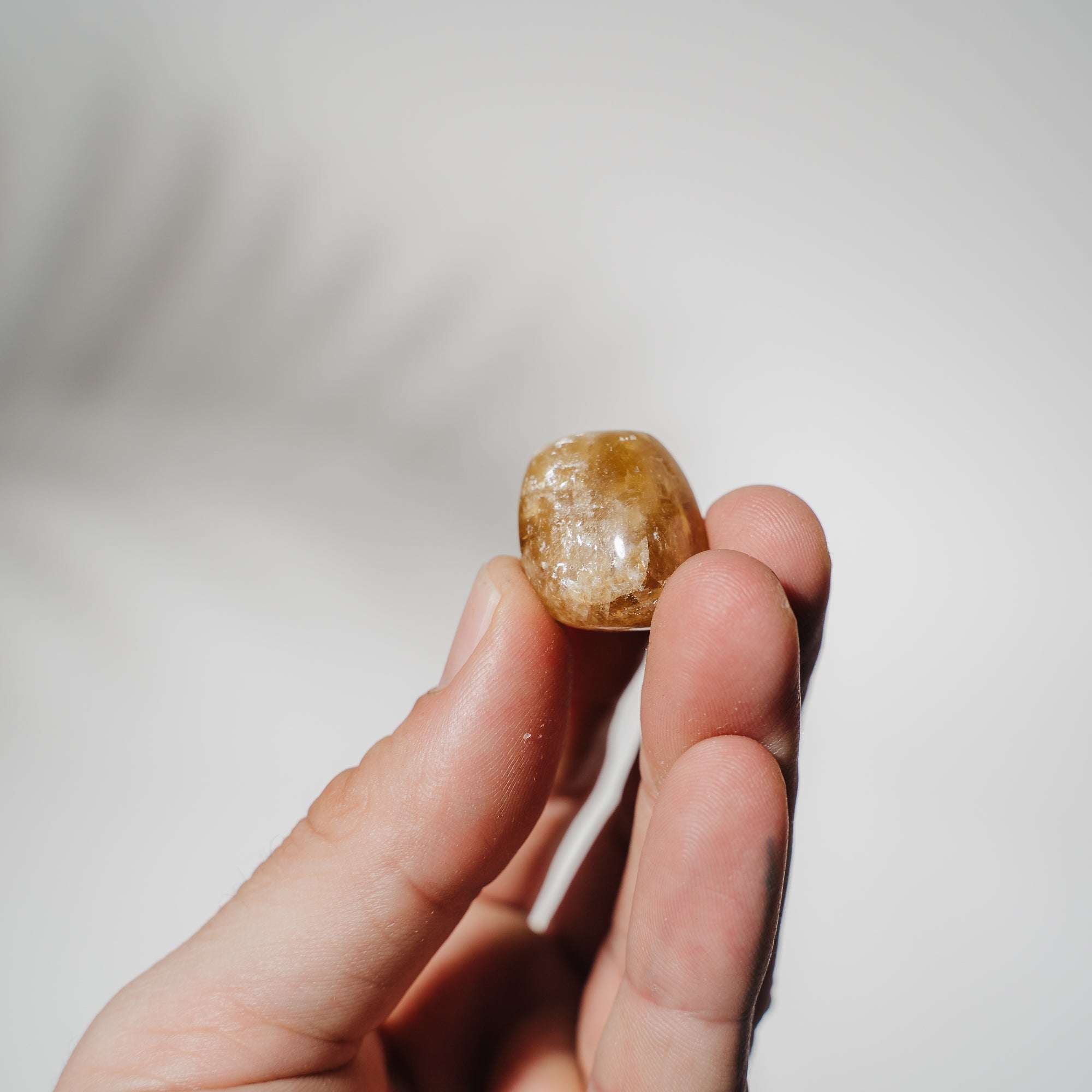 Honigcalcit Trommelsteine