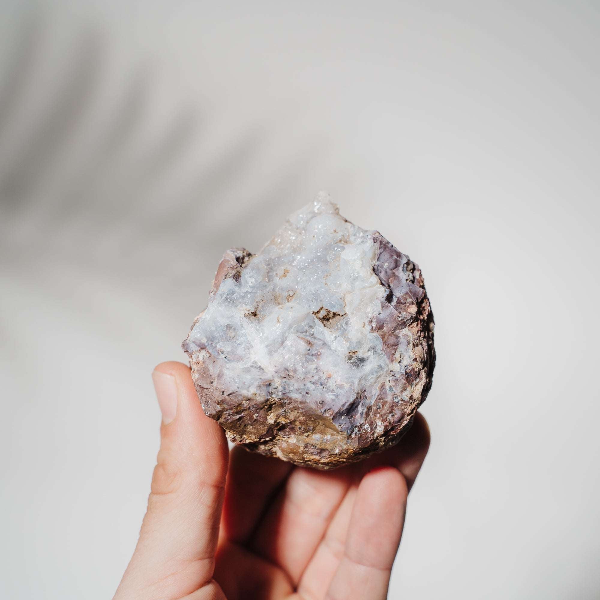 Hyalit Opal Geode 33H
