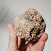 Hyalit Opal Geode 43H