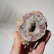 Hyalit Opal Geode 39H