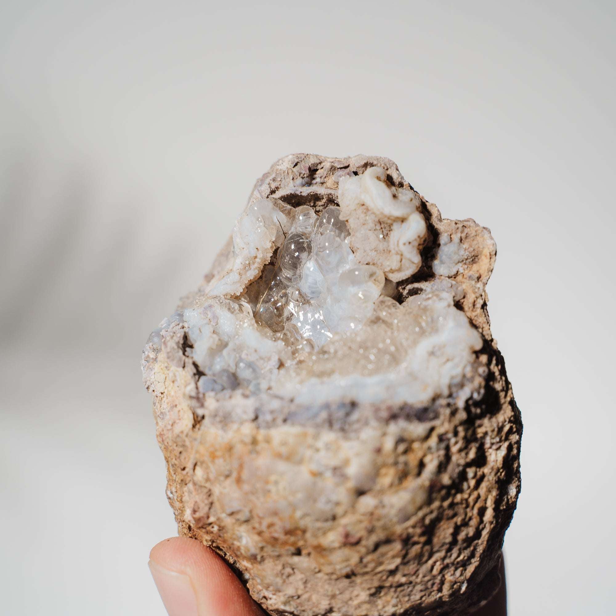 Hyalit Opal Geode 46H