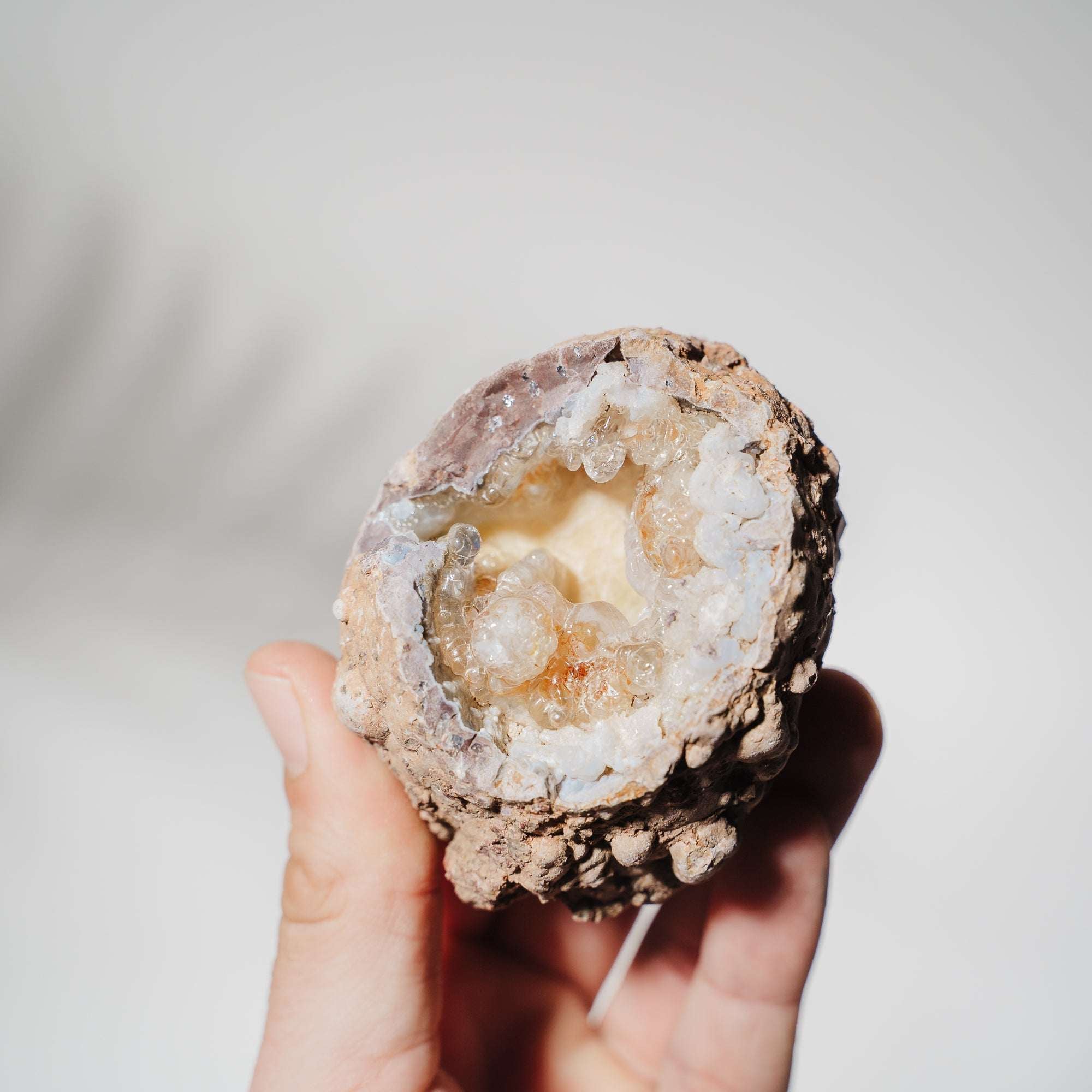 Hyalit Opal Geode 35H
