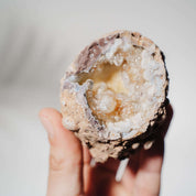 Hyalit Opal Geode 35H