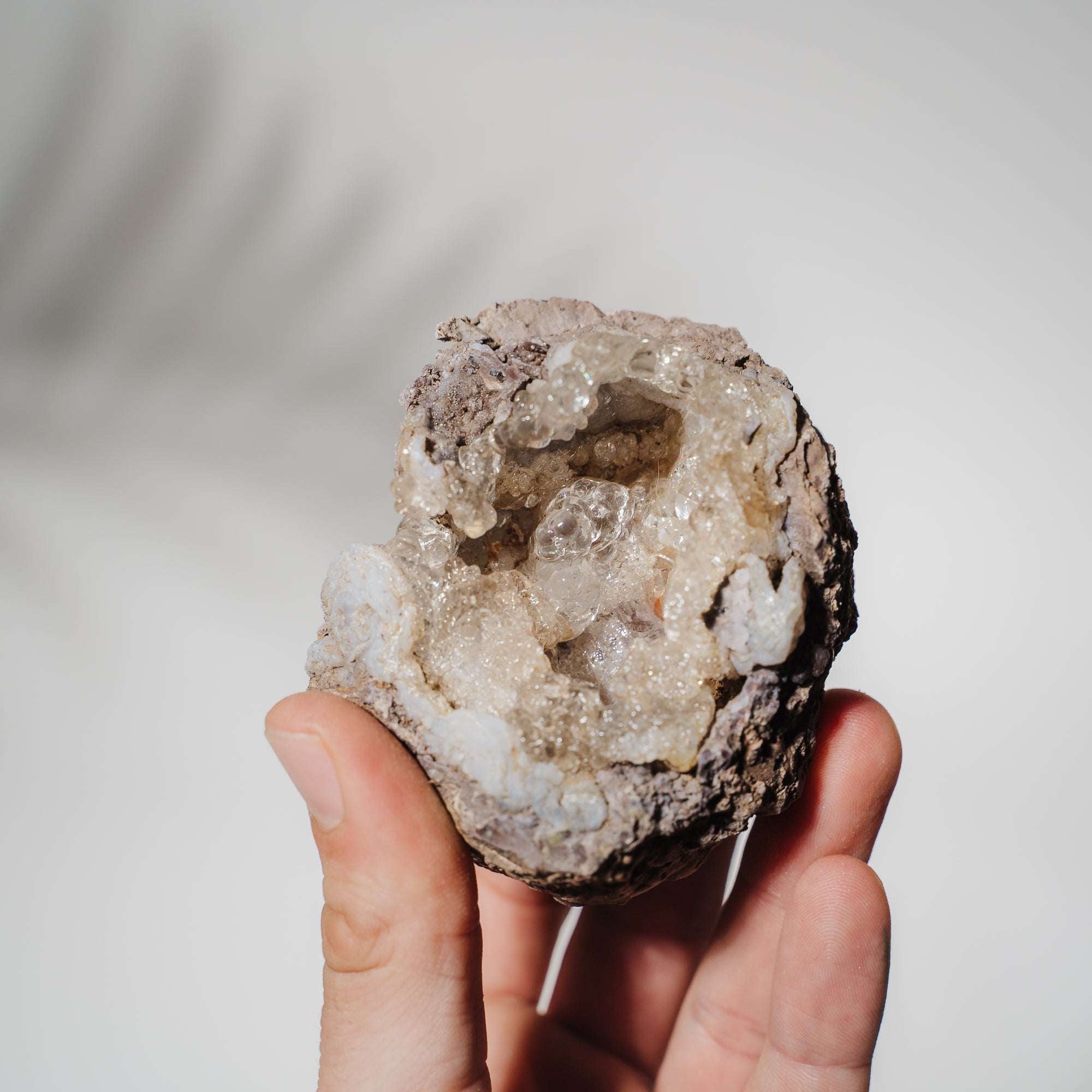 Hyalit Opal Geode 34H