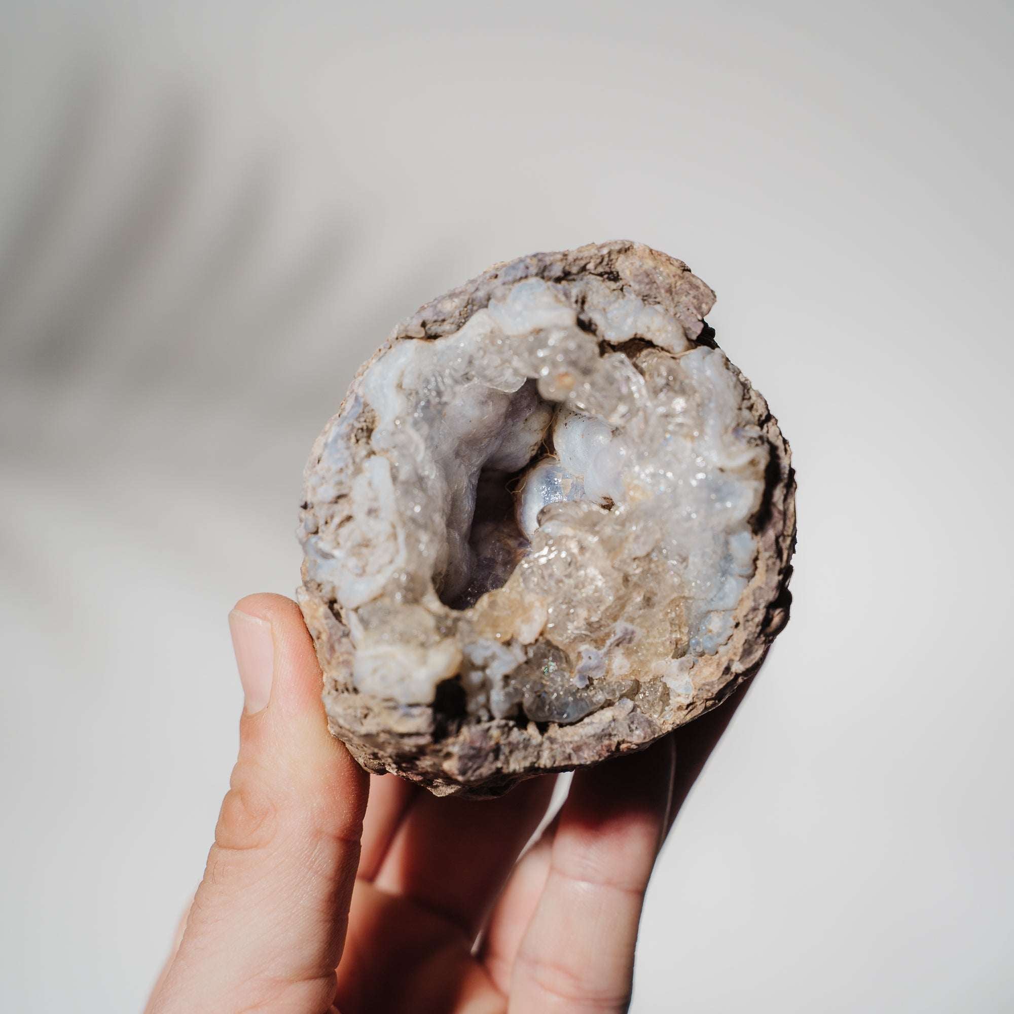 Hyalit Opal Geode 41H