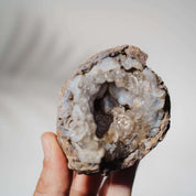 Hyalit Opal Geode 41H