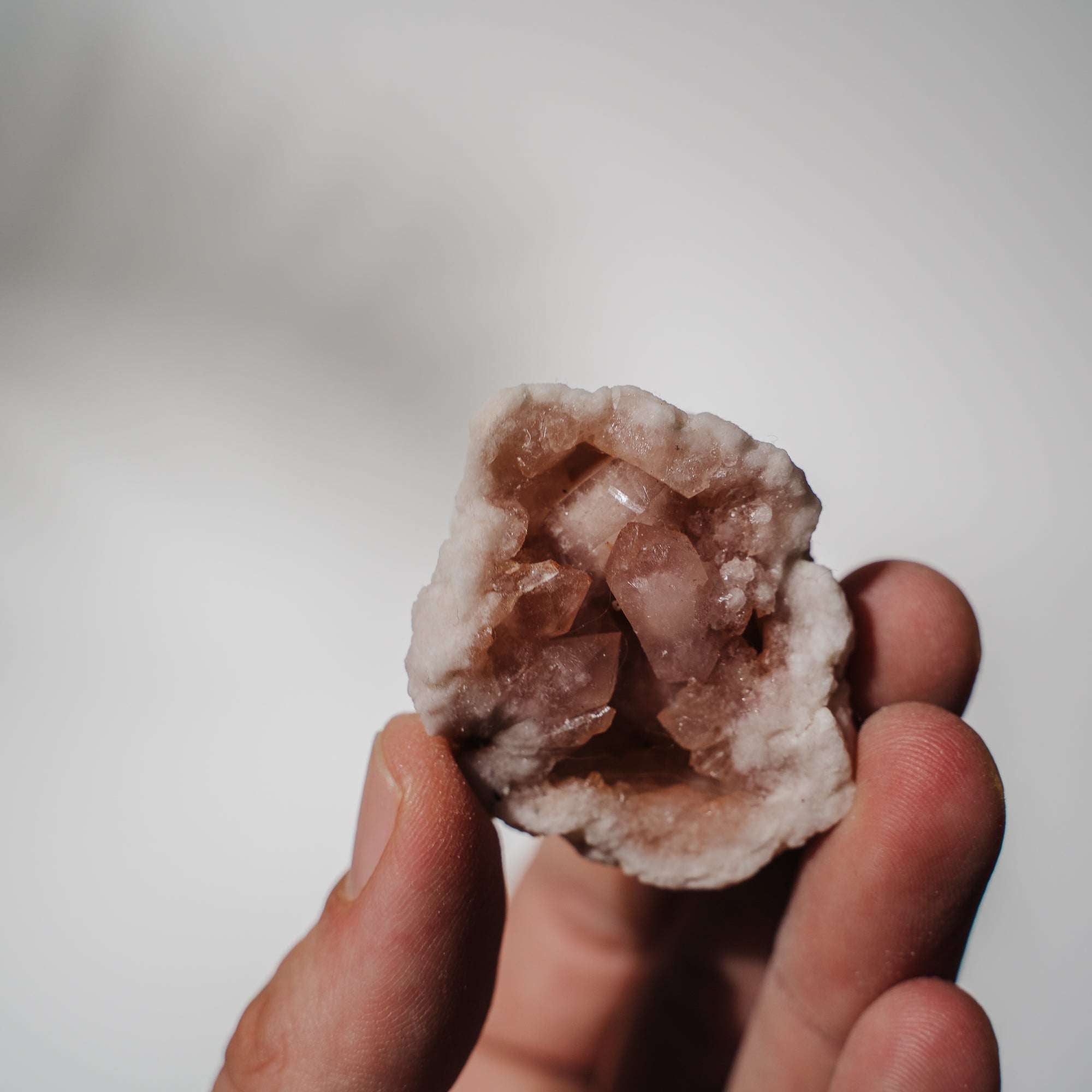 Pinke Amethyst Geode 18PAA