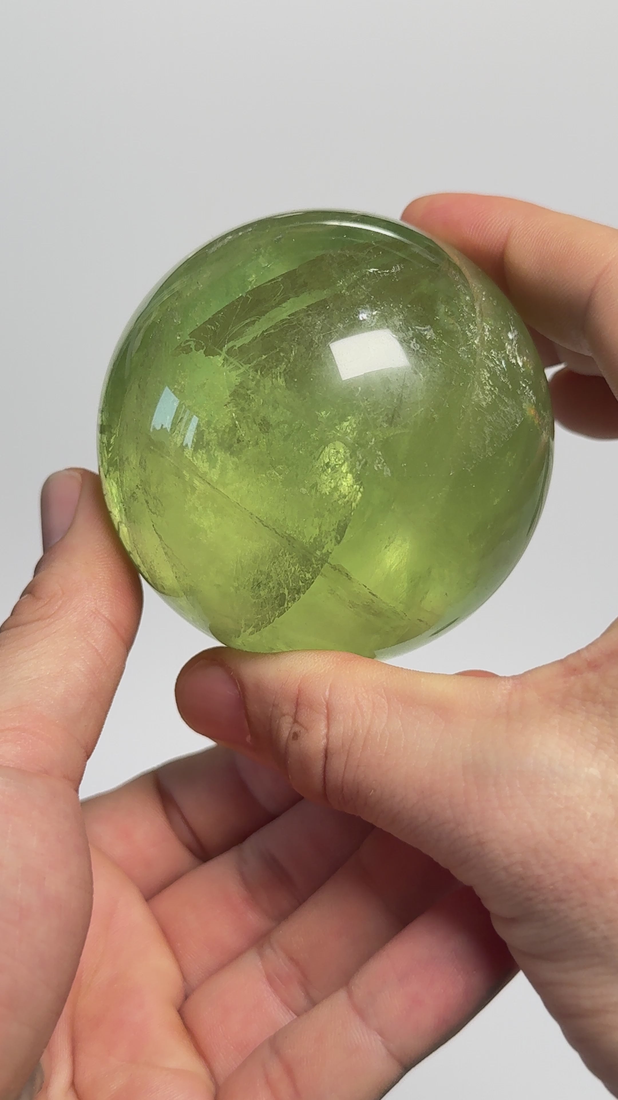 HQ Fluorit apfelgrün Kugel 166F
