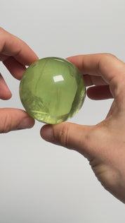 HQ Fluorit apfelgrün Kugel 100F